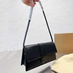 2023 varumärkesdesigner handväska modeväska nya mini purses topphandväskor kvinnor tote plånbok kväll kosmetisk axel crossbody väskor