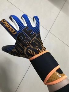 New Football Gloves Soccer Goalie Goalkeeper Gloves for Kids Boys Children Mens College Glove with Strong Grips Palms Goal Keeper Gloves Kit