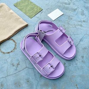 2022 Kvinnors sandal med mini dubbel G Desginer Rubber Platform Sandaler Jelly tofflor Pink Purple Fashion Girls Summer Beach Casual Shoes Having Box 299