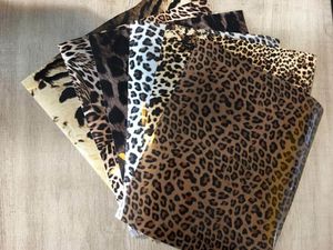 Fönster klistermärken vacker färg 6 ark 25 cmx50 cm tpu leopard värmeöverföring tryckmaskin t-shirt järn på htv-tryckning