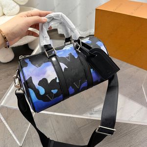 Stor kapacitet duffelväskor Keepall Travel Påsar utomhusläder Vanligt tryck Flower Letter Tote Designer Kvinnor Mens Bagage Bag 5 ST344T