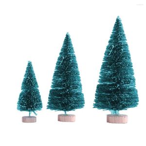 Noel Dekorasyonları 48pcs Lot Mini Tree Sisal İpek Sedir Ev Dekoru Küçük Santa Snow Frost House Masaüstü Yıl Süsleme Malzemeleri