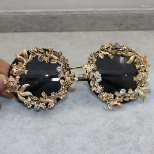 Occhiali da sole 2022 barocchi rotondi di marca da donna pesci ragazze sexy occhiali da sole strass tonalità da donna per la festa femminile
