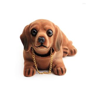 Interiördekorationer Bobble Head Dog Car Dashboard Doll Auto Shaking Toy Ornament Nick Möbler Decoration Gift