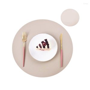 Tapetes de mesa inyahome redondo placemats de couro para jantar grande lugar PU PUL e pequenas montanhas -russas de café cozinha de casa à prova d'água