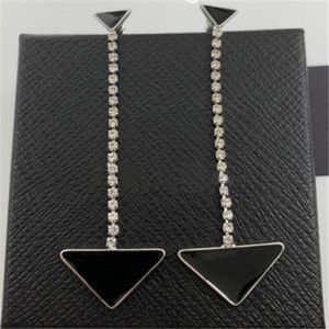 Dames Triangle Letter Stud Earring Designer Classic Long Tassel oorbellen Diamant Aretes Ladies Fashion Jewelry Accessoires voor cadeau Party