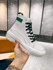 2023 Women Luxury Designers Squad Sneaker Boots Lady High Top Chunky Casual Shoes Size Eur 35 -41
