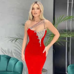 Casual Dresses High Quality Celebrity One Shoulder Red Crystal Sparkly Rayon Bandage Dress Elegant Evening Party Vestidos