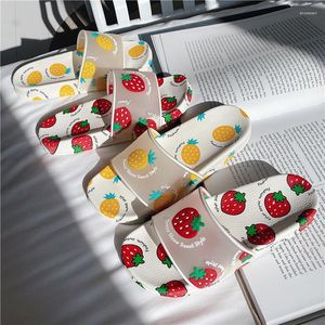 Slippers Candy Furit Shoes Woman Cute Strawberry Slides Transparent Indoor Flipflops Ladies Beach Sandals Femmes Chaussures 2022