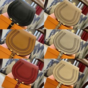 Bolsas de crossbods ajustáveis ​​designer bolsa de bolsa de bolsa de couro popular homem feminino pochette couro carteiras de luxo de luxo saco de designer de ombro grande