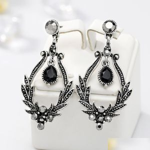 Lustre de lustre de brinco de cristal preto longo único para mulheres vintage Flores fofos Retro de brincos de jóias da moda Dhie0