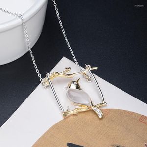 Chains Authentic 925 Silver Ethnic Magpie Branch Necklace For Women Chinese Style Crystal Bird Chain Pendants Necklaces Jewelry XL030