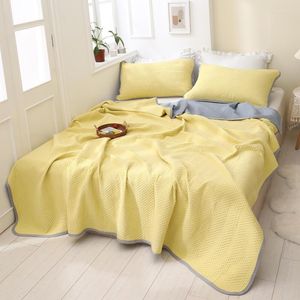 Blankets Super Soft Solid Color Waffle Knitted Skin-Friendly Fabric Summer Blanket And Quilted Quilt At Home Travel For Family