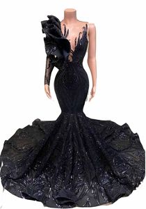 2023 Seksi zarif gece elbise giyiyor denizkızı uzun kollu siyah payetli dantel aplike mücevher boyun fırçaları Afrikalı kız gala balo parti pulları bir omuz
