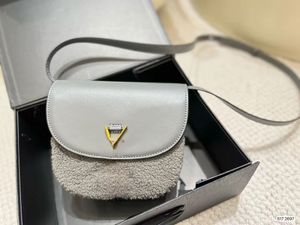 Y-Taschen Luxus-Designer-Tasche Fashionbags Damenhandtasche Handtaschen Umhängetasche Lammwolle Ferkelbrötchen Umhängetasche Mini-Schulter Vintage