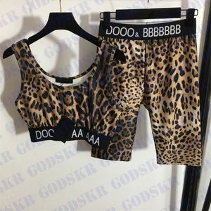 Leopardtryck linne Shorts Set Träningsoveraller Bokstavslogotyp Dam Sling BH Mode Yoga Tvådelad