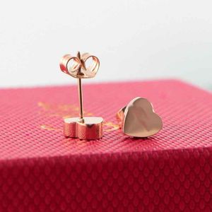 10 years factory wholesale new fashion titanium steel peach heart rose gold three-dimensional heart letter couple gift with dust bag