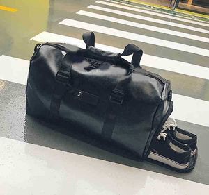 ダッフルバッグメンズとレディースの大容量旅行バッグ対角クロスデザイナー荷物貯蔵ハンドバッグ220707