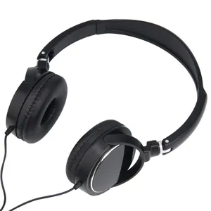 Auricolari stereo pieghevoli sopra l'orecchio Cuffie cablate con jack audio da 3,5 mm Cuffie sportive per musica per telefono cellulare Computer MP3 Bambini