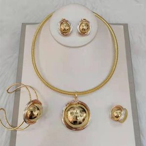 Halsband örhängen set dubai guldfärg smycken trendig brud design och för kvinnor ringsegångsengagemang