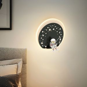 Lampy ścienne w pokoju dziecięcego prosta, ciepła kreatywna kreskówka astronauta sypialnia oświetlenie domowe chłopiec i dziewczyna nocna światła ścienne