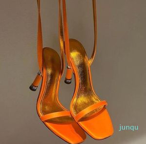 Alevi Milano Yüksek topuklu sandaletler ayakkabılar kristal-Spool Tasarımcılar Parti Elbise Ayakkabı Metal Silindirik Topuk Toka Lüks Seksi Moda 11cm Kadın Yüksek Topuklu 051