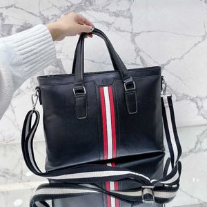 Blly Maletines Totes bolso Maletín Bolso de diseñador hombres Mujeres bolso de negocios Luxurys Bolso Diseño de cuero bolsas para portátiles 221029