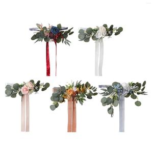 Dekorativ blommor Stol Back Artificial Flower Pew Decoration Olive lämnar gång för bröllop