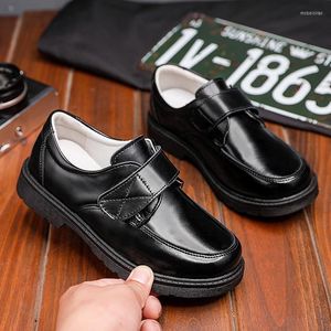 Flat Shoes British Style Children's Boys Formella patentläder loafers barn klär bröllopsskola baby pojke spädbarn smyger