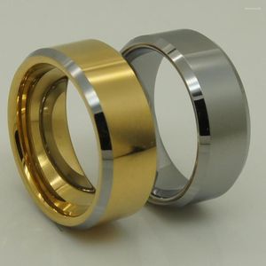 Fedi nuziali Anello in tungsteno hi-tech antigraffio placcato oro bicolore da 8 mm 1pz