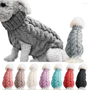 犬のアパレル冬の編み服暖かいジャンパーセーター