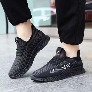 Men's Jeans Spring And Fall Sports Shoes For Men Breathable Light Trendy Casual