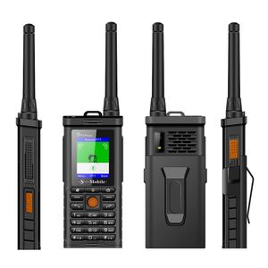 잠금 해제 된 PTT Moblie Phone Power Bank UHF 하드웨어 Intercom Intercom Walkie Talkie SOS Dial Dual SIM 카드 손전등 FM 벨트 클립 야외 충격 방지 핸드폰