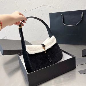 Fashion Shoulder Bags Designer Womens Winter Stylish Terry Handbags Women Classic Pattern Mini Shopping Bag Luxury Lady Shoulder Bags Wallets 24cm