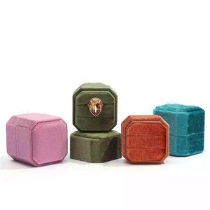 Velvet smyckesbox Portable Octagon Double Ring Storage Boxes Wedding Ringörhängen Display Fall för flickor Kvinnor Presentförpackning