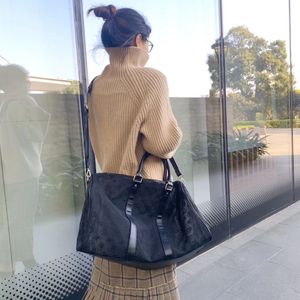 Wasserdichte Reisetasche Männer/Frauen Designer Fitness Handtasche Leder Schulter Business Große Tote Gepäcktasche Mädchen Jungen Luxurys Rucksäcke 45 55 cm