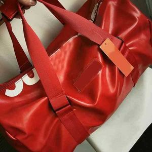 Satchel lüks portatif fitness çantası büyük kapasiteli bagaj boş zaman çantası yoga erkekler kadın spor çantaları kırmızı pu deri-50cm