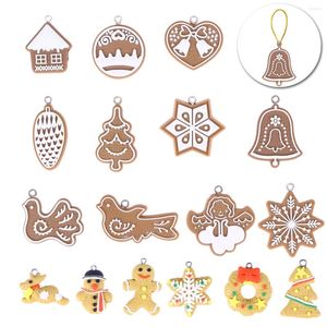 Juldekorationer pepparkakor sn￶flinga tr￤d dekoration ornament h￤nge h￤ngande dekorgrin s￶t noel man hus parti