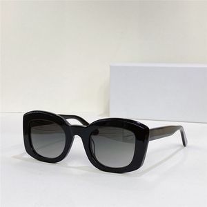 Nowe okulary przeciwsłoneczne projektowania mody 130p Cat Eye Ramka Prosty i popularny styl Łatwy w nosze