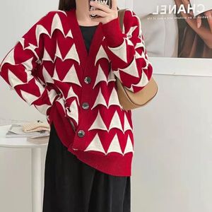 QNPQYX أزياء Cardigan Sensitists Autumn Coat Women Cardigan Cardigan فضفاضة طويلة الأكمام النقيض منقوش V الرقبة السترة