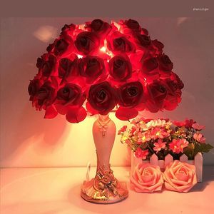 Bordslampor Crystal Rose Lamp Creative Wedding Room Decoration Bedroom Bedside Desk baby Decor E27 LED Lightings