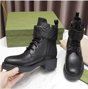 Projektant skórzany Martin Boots Fashion Spring and Autumn Damskie buty okrągłe palce metalowe Temperament Brytyjski styl krótkie buty