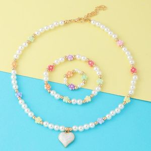 Brincos de colar Conjunto de resina colorida Love boho Pingente de pingente de pingente de coração Pulseira de anel de pérola para meninas Presentes de Natal para meninas