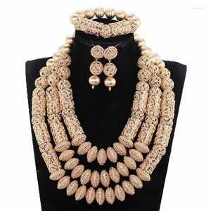 Collier Boucles d oreilles Set Dubaï Jewelry Luxury Gold Color Big Big Wedding African Perles Africain Costume Accessory Design We177