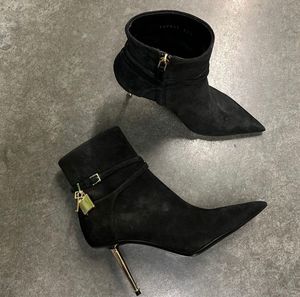 Leather Boots Booty Winter Fashion Women Ankle Booties Fords Padlock Women Lock-And-Key Buckled Straps Design Brands Famous Party Wedding Eu35-43.Box