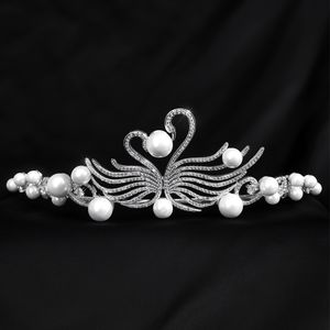 Cabeças de casamento na moda Tiaras Double Swan para Festa de Aniversário de Mulheres Charmosa Pérola Princesa Crown Girls Hair Acessórios Presente