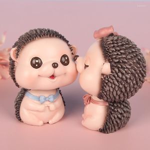 Interior Decorations Cute Nodding Hedgehog Figure Shaking Head Bobblehead Dolls Car Dashboard Toys Home Auto Decoration Ornaments Gifts