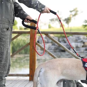 Hundhalsar kopplar hund koppel stark reflekterande blyrep för medelstora löpande walk tåg pitbl bldog mops beagle labrador hus dhs3c
