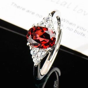 Garnet Diamond Ring Girl Mo Sangshi Ruby Screy Wzór Pierścień Męskie Pierścionki Klasyczne mężczyzn Tytanium Steel Designer for Women Luksusowe prezenty Kobieta dziewczyna Jewlery