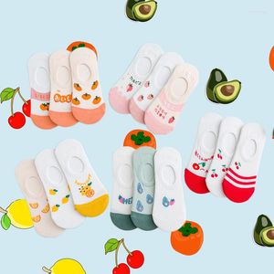 Mulheres meias 3 pares moda engraçada adorável frutas de morango limão confortável verão rosa barcos algodão vermelho curto sox meninas